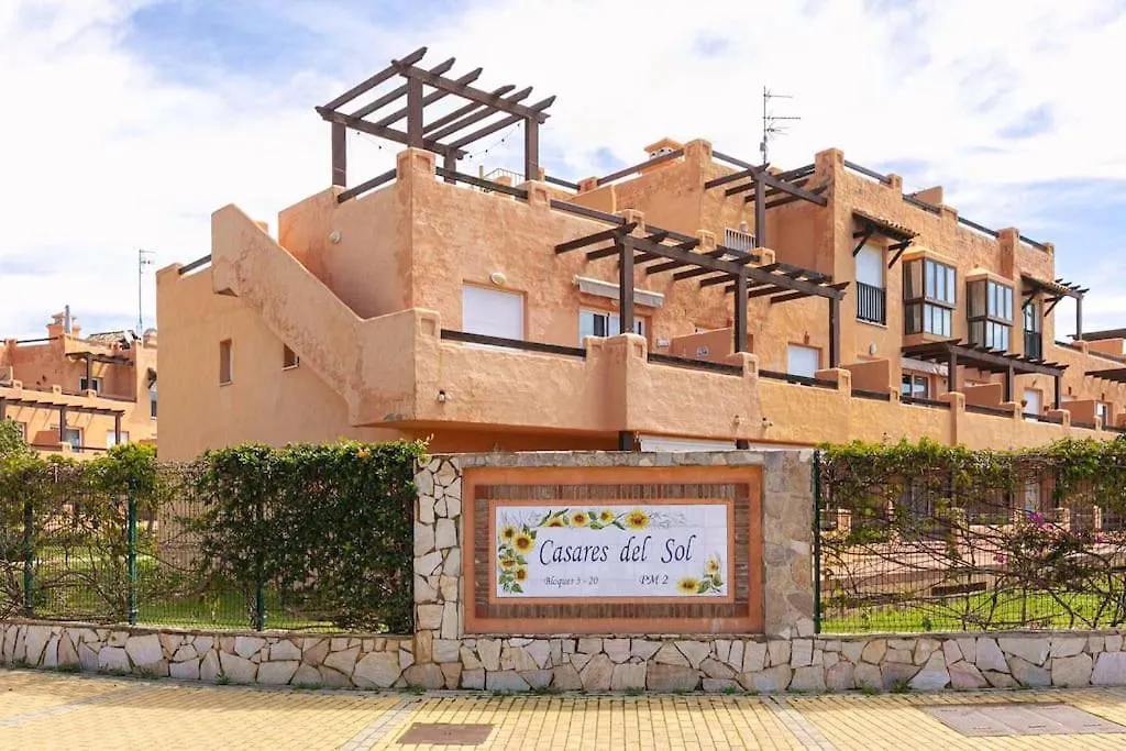 Casares Del Sol 아파트
